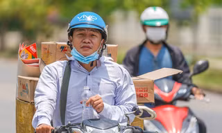 Chỉ số UV ở TPHCM đang mức cực đại, ra đường cần lưu ý gì? 