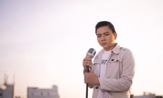 Con nuôi Hoài Linh lộ diện bên Đàm Vĩnh Hưng sau khoảng thời gian 'ở ẩn' phát tướng đến ngỡ ngàng
