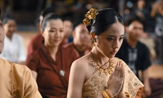 'Mỹ nhân màn ảnh' Rima Thanh Vy lần đầu tiên 'kết hôn' với một diễn viên ngoại quốc