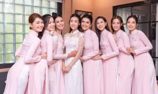 Lễ hỏi của Đỗ Mỹ Linh nhưng mọi sự chú ý lại 'va vào' dàn Hoa hậu đình đám xuất hiện bên cạnh cô dâu