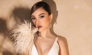 ‘Ngọc nữ Bolero’ Giang Hồng Ngọc thả dáng khoe vòng 1 quyến rũ, tham gia 'Chị đẹp đạp gió rẽ sóng'