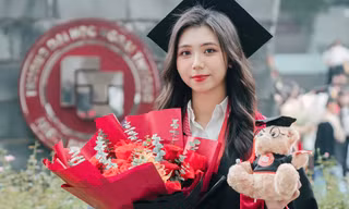 Nữ sinh trường ĐH Ngoại thương xuất sắc trúng tuyển du học thạc sĩ tại ĐH Thanh Hoa