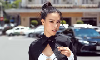 Hoàng Oanh rầm rộ tái xuất V-biz dày đặc sau ly hôn, được ghép đôi với 'nam thần màn ảnh' Hứa Vĩ Văn