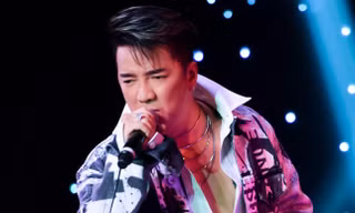 Không hổ danh 'ông hoàng nhạc Việt', Đàm Vĩnh Hưng lại ‘gây bão’ làm điều hiếm thấy ở showbiz Việt