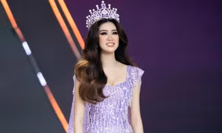 Dân tình 'sốc' khi Hoa hậu Khánh Vân bật khóc nói về thị phi, áp lực trong 3 năm đương nhiệm