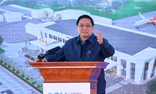 Ngày đầu năm, Thủ tướng ra công điện yêu cầu tiếp tục ‘vượt nắng, thắng mưa’ thực hiện dự án giao thông