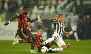 Hiệp hai thăng hoa giúp Juve hạ gục Milan