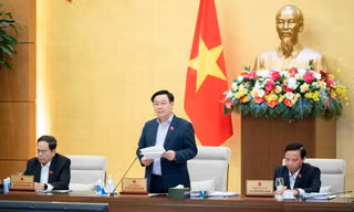 Phê chuẩn kết quả bầu nhân sự ba tỉnh Hoà Bình, Hà Giang và Bắc Ninh 
