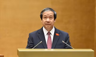 Đề xuất mới về miễn, hỗ trợ học phí với trẻ em mầm non, học sinh phổ thông cả nước
