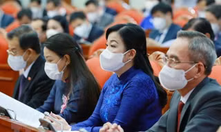 Các đại biểu dự Hội nghị Trung ương 4, khoá XIII. Ảnh TTXVN