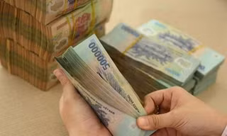 Đề nghị phân cấp cho UBND tỉnh lựa chọn địa bàn để áp dụng mức lương tối thiểu vùng