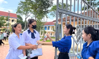 Trên 1.300 tình nguyện viên tham gia hỗ trợ thi tốt nghiệp THPT tại Đắk Lắk