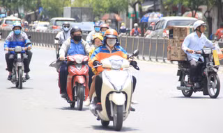 Các tỉnh Bắc Trung Bộ, Tây Bắc Bộ và Đông Nam Bộ đang có nắng nóng. 
