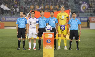Trọng tài ngoại điều hành hai trận cầu "nóng" vòng 19 V.League 