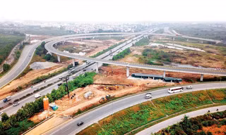 6 tháng đầu năm, giải ngân đầu tư công mới đạt 27,86% kế hoạch minh hoạ: VGP 