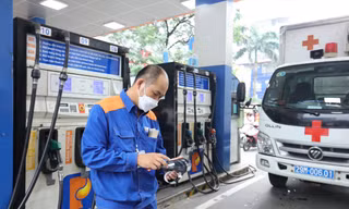 Doanh nghiệp kiến nghị xem xét lại nhiều quy định trong dự thảo về kinh doanh xăng dầu Ảnh: Như Ý