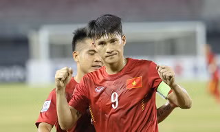 Công Vinh.