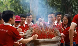 Hành trình về nguồn của đoàn viên Agribank