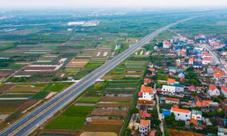 Cận cảnh tuyến đường liên tỉnh Hà Nội - Hưng Yên gần 3.000 tỷ sắp hoàn thành