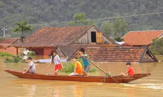 Điều gì khiến 'rốn lũ' Quảng Bình trở thành làng du lịch tốt nhất thế giới?