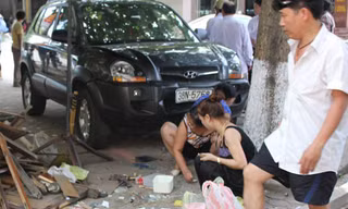 Hiệu trưởng lái xế hộp đâm phải Trưởng phòng giáo dục
