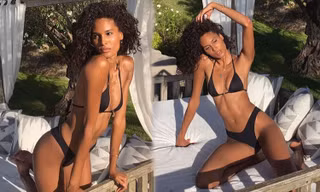 Siêu mẫu nội y Cindy Bruna gợi cảm hết nấc với bikini tam giác