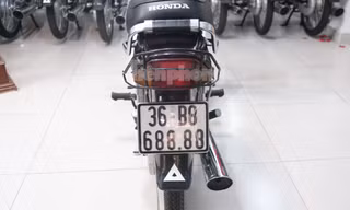 Honda Dream đời cổ biển đẹp rao bán hơn 300 triệu đồng 