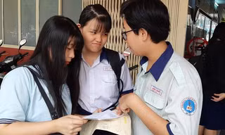 Thi lớp 10 tại TPHCM: Đề toán tương đối khó, mang tính vận dụng cao