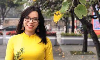 Cô gái 9x là cựu thủ khoa trường Luật, được học thẳng lên Tiến sĩ