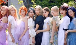TWICE bất ngờ tham gia chuỗi concert trực tuyến “Beyond LIVE” của... SM Town