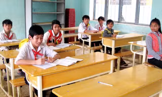 Sau Tết, nhiều học sinh nghỉ học