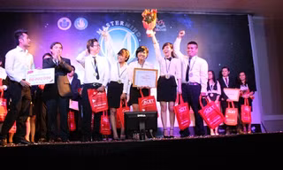 Làm giấy từ nguyên liệu … bất ngờ