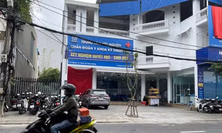 Phạt trung tâm xét nghiệm đón người già đi khám bệnh xuyên tỉnh rồi bán thực phẩm chức năng