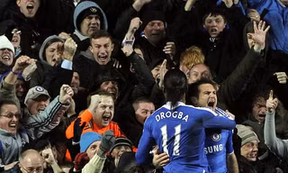Chelsea chặt đứt mạch bất bại của Man City