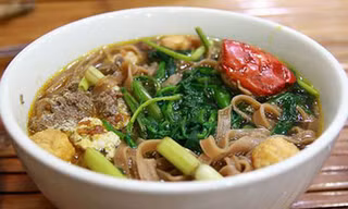 Bánh đa cua Hải Phòng