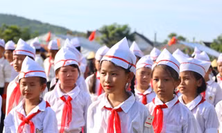 Thiếu nhi Nghệ An đồng diễn nghi thức đội