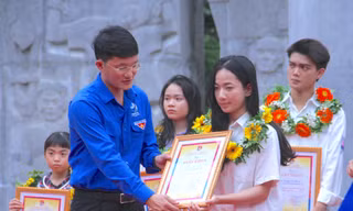 Tuyên dương 102 học sinh tiêu biểu trong học tập và rèn luyện