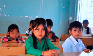 Năm học mới dưới chân đỉnh Phà Cà Tún