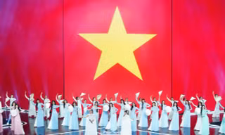 Chung khảo ‘Hoa hậu Việt Nam’ 2024: Nơi vẻ đẹp gọi tên bản sắc