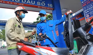 Doanh nghiệp bán lẻ xăng dầu lo ngại đề xuất của Bộ Công Thương
