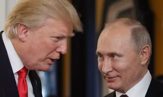 Bức tranh Tổng thống Putin tặng ông Trump