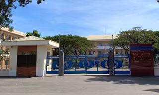 Ra đề kiểm tra khiến nhiều học sinh điểm 0, giáo viên bị phân công làm việc khác