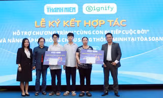 Chương trình 'Cùng con đi tiếp cuộc đời' đón nhận thêm nhà tài trợ