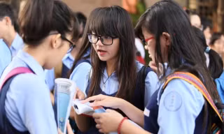 Giải đề thi tiếng Anh vào lớp 10 TP. Hồ Chí Minh