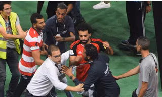 Mohamed Salah có nghĩa cử đẹp với người dân quê nhà.