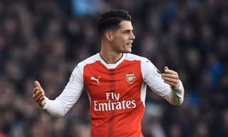 Granit Xhaka dính chấn thương và sẽ nghỉ trận gặp M.U.