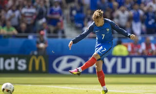 Antoine Griezmann muốn đá vị trí tiền đạo trung tâm.