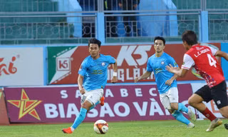 Khánh Hoà nhận án phạt nặng từ FIFA, nguy cơ bỏ giải hạng Nhất 2024/25