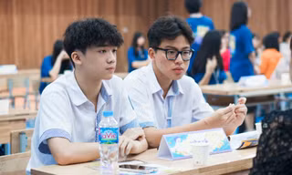Tuyển sinh vào lớp 10 năm 2025: Chiến thuật "nắm trọn" điểm cao môn Ngữ văn