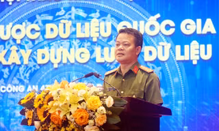 Dữ liệu khi được số hóa phải dùng ngay thì mới 'sống'